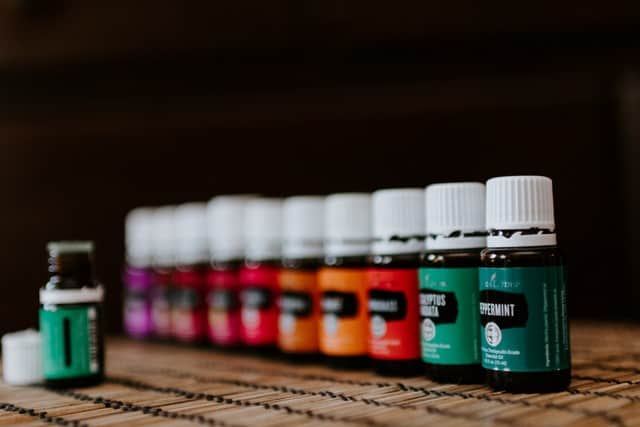 aceites y cremas para masajeadores faciales
